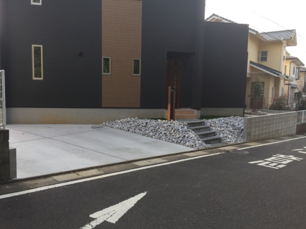 �V�z�O�\�{�H��@��܂��@�S�̑��@���������Îs